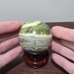 Infinite Stone Crystal Sphere 59 mm